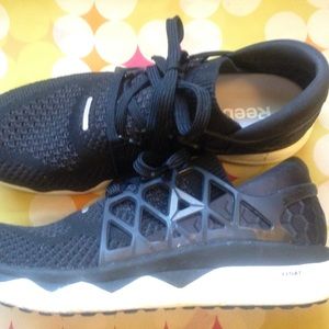 Reebok women's Floatride running shoes Size 8 1/2